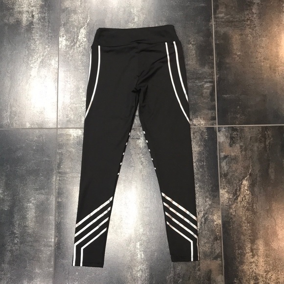 NWOT Black Leggings with Silver/Holographic Detail, Sz. S/M - Picture 5 of 10